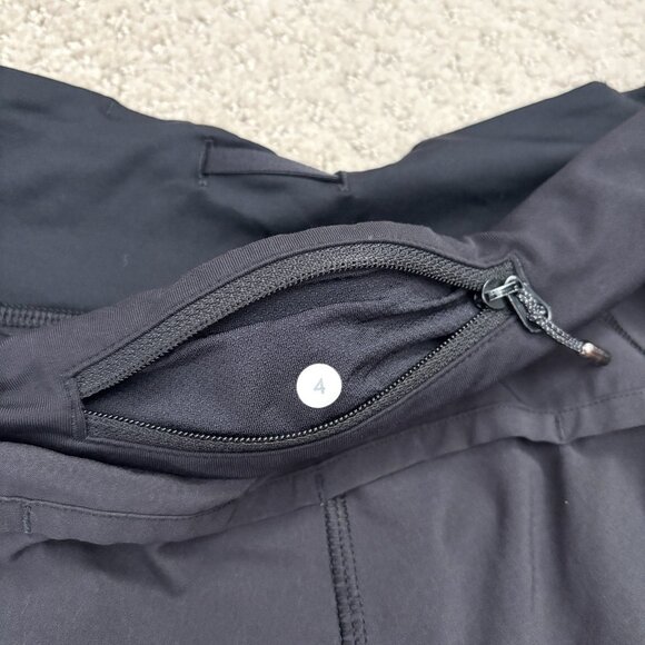 Lululemon Speed Up Black Athletic Shorts Women’s Sz 4 Built-In Liner 2.5” Inseam - Picture 6 of 6